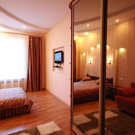Park And Opera Apartments Львов Экстерьер фото