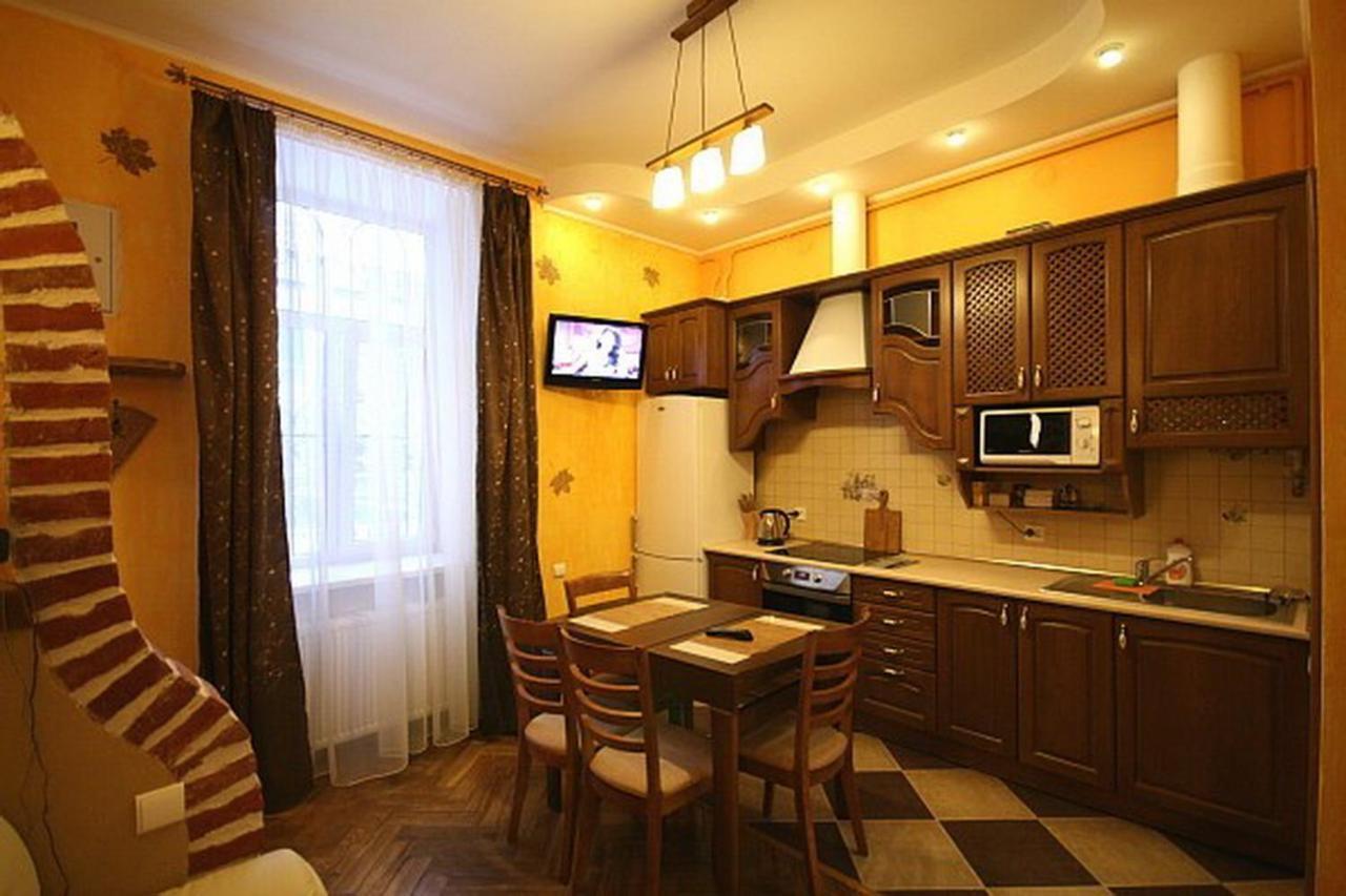 Park And Opera Apartments Львов Экстерьер фото
